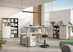 GERMANIA AGENDA Elektronisch in hoogte verstelbaar Bureau Lichtgrijs 1.600 (B) x 800 (D) x 1.200 (H) mm