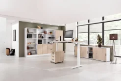 Hammerbacher XBHM VXBHM Elektrisch hoogteverstelbaar Zit-sta-bureau Rechthoekig Eiken C-Voet 1.800 (B) x 800 (D) x 1.290 (H) mm Spaanplaat, Staal, Aluminium