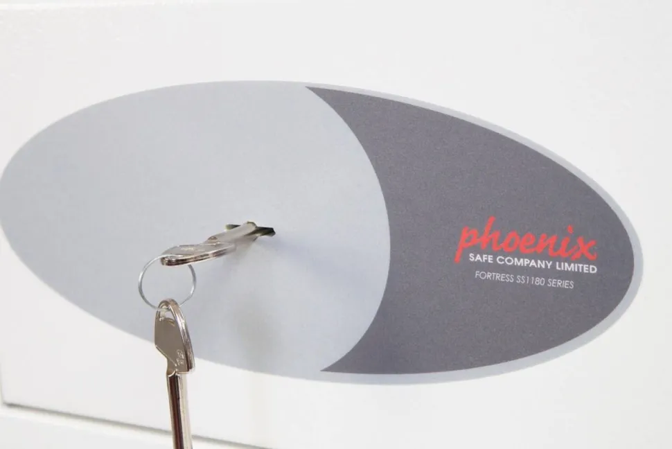 Phoenix Fortress Veiligheidskluis Sleutel 7 L SS1181K Wit