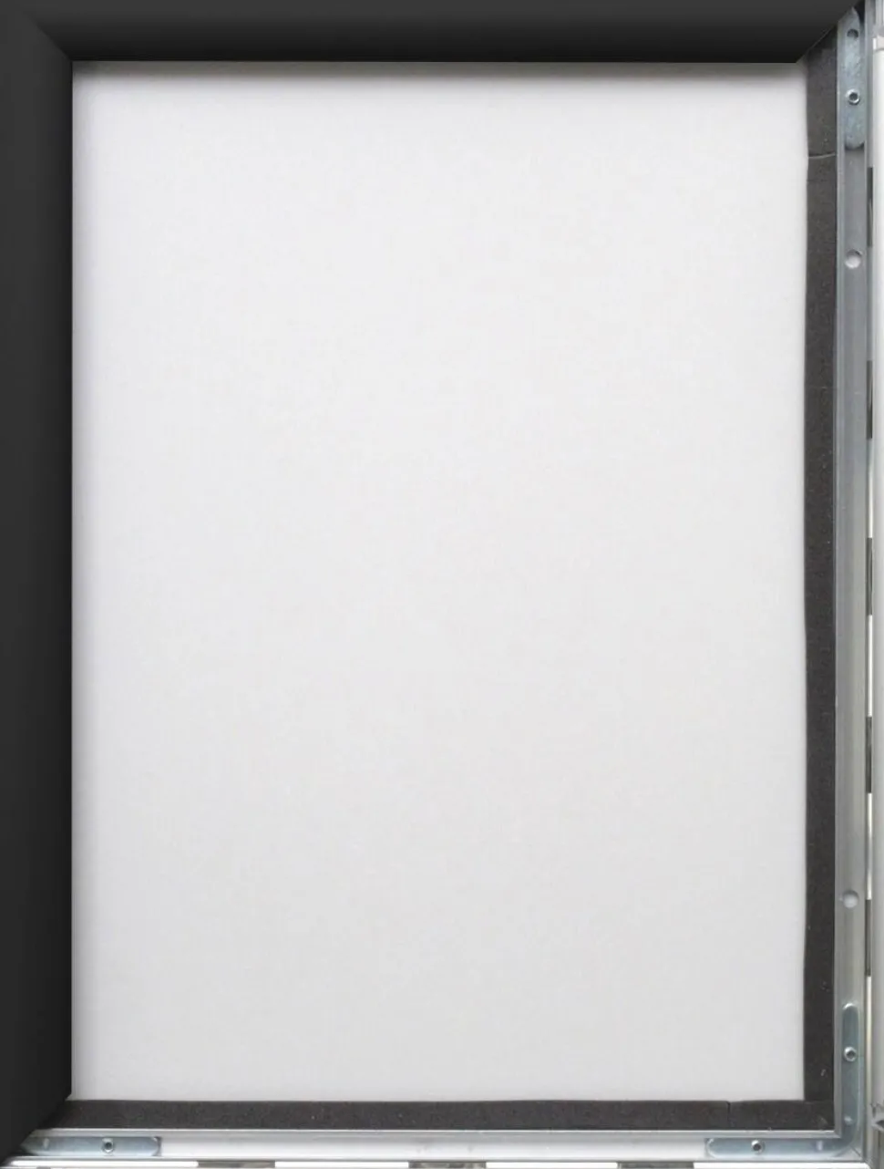 Stewart Superior A4 Kliklijst Hangend Zwart Aluminium BLACKA4 21 (B) x 2,1 (D) x 29,7 (H) cm